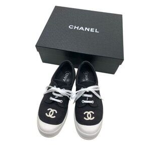 Authentic CHANEL CC Sneakers Black and White Coco Mark Bicolor Canvas Shoes 37 7